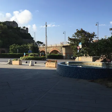 Fronte Mare * 莫内利亚