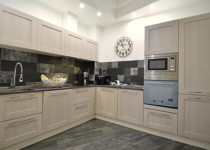 Fronte Mare Apartman *